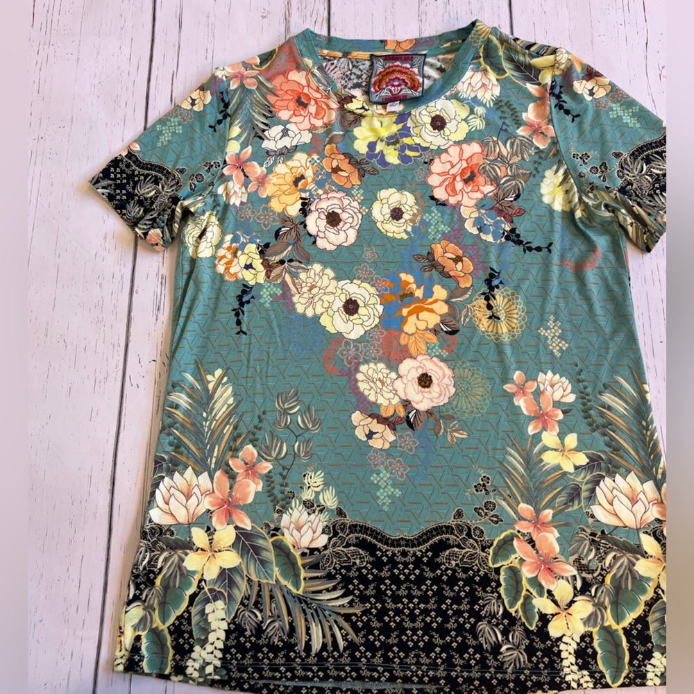 Johnny Was Tshirt Size M